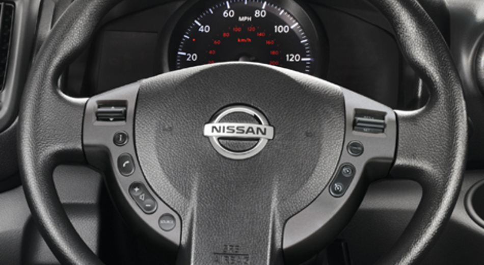 NV200steeringwheel with controls